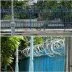 Kawat berduri di pagar kraton surakarta